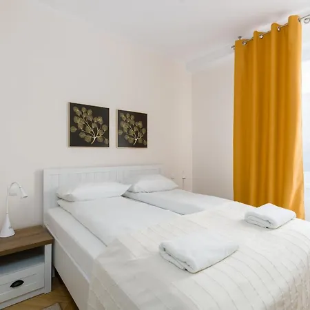 Apartment Kosinskiego By Renters Poznan