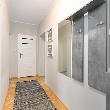Apartment Kosinskiego By Renters Poznan