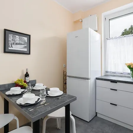 Апартаменти Kosinskiego By Renters Познань